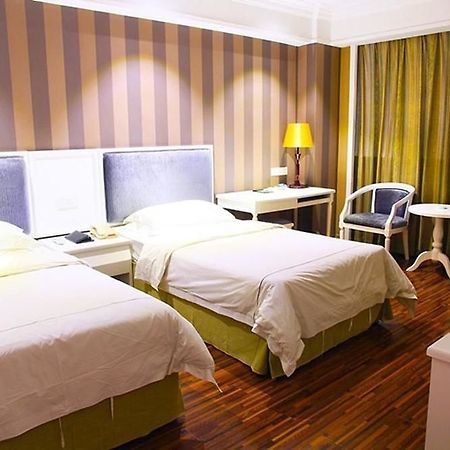 New Zhongxun Business Hotel Yueyang Екстер'єр фото