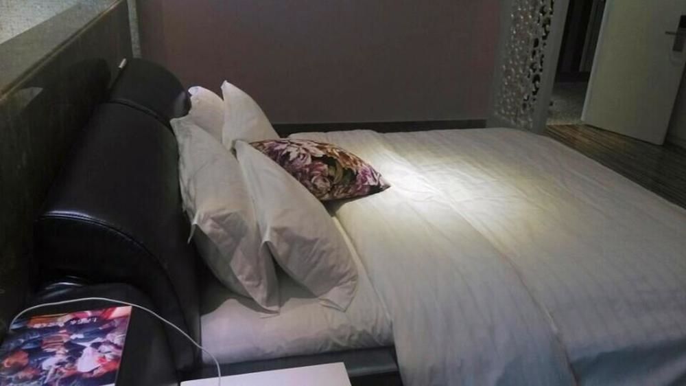 New Zhongxun Business Hotel Yueyang Екстер'єр фото